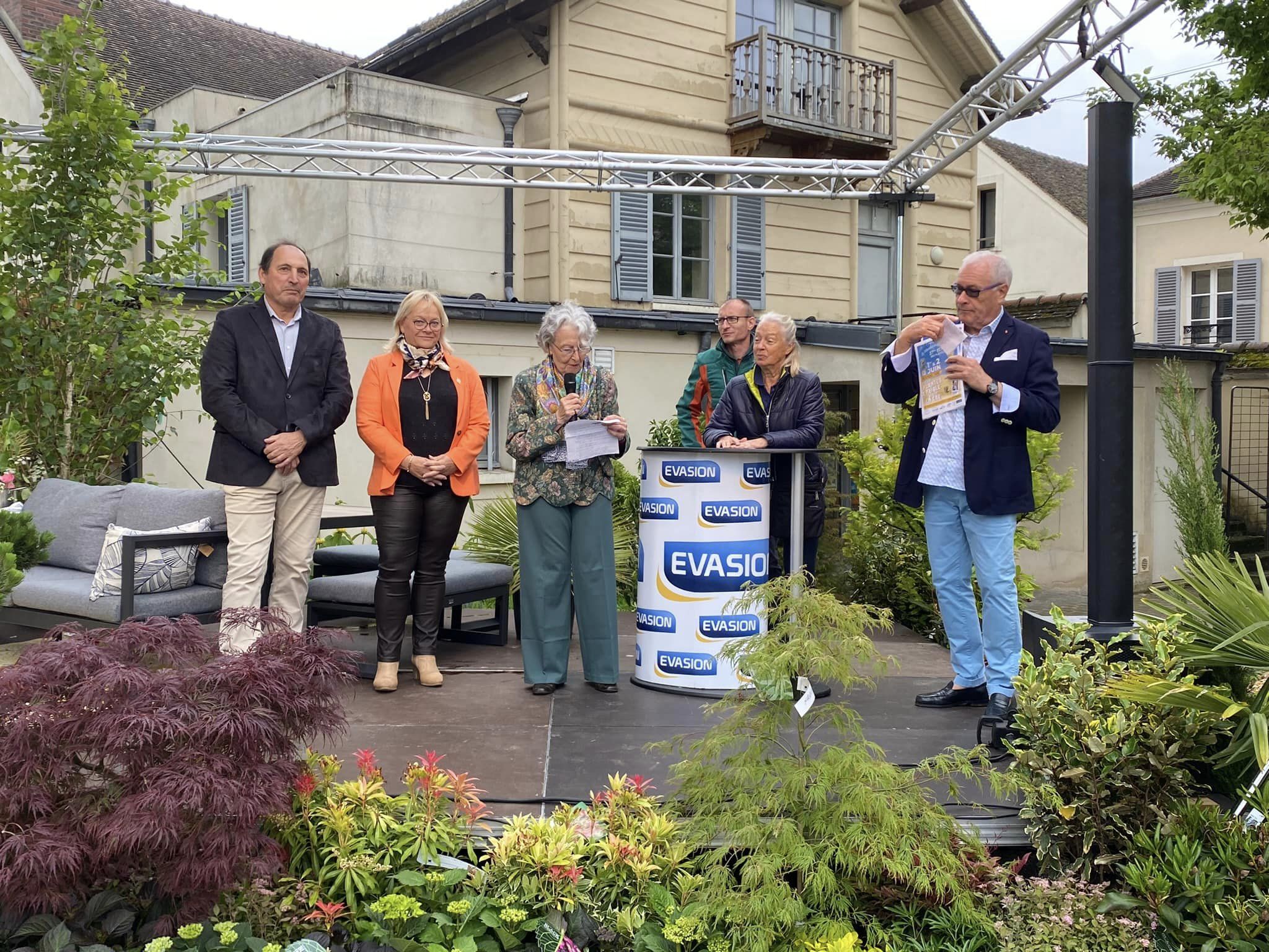 Lire la suite à propos de l’article Marché de l’Herboriste