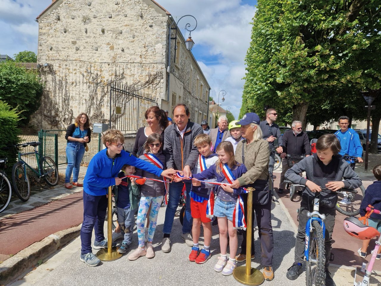 Lire la suite à propos de l’article Inauguration de la piste cyclable